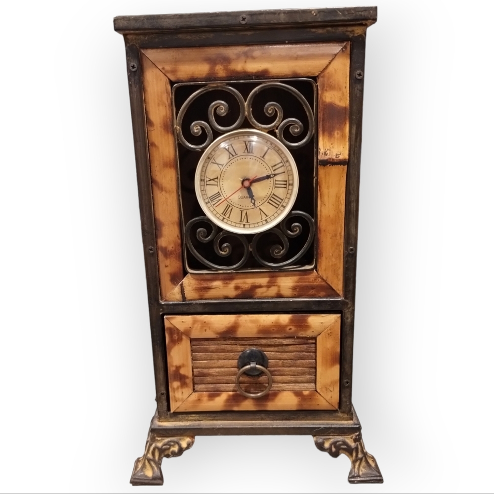Mantle/Table Top/Dresser/Night Stand Clock with Trinket/Jewelry Storage